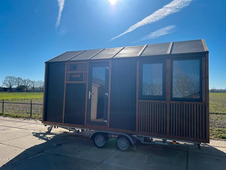 Tiny house met trailer, Caravans en Kamperen, Tentaccessoires, Ophalen