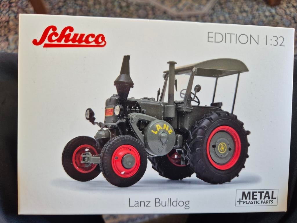 SCHUCO LANZ BULLDOG  MET DAK, Ophalen of Verzenden, Auto, Schuco