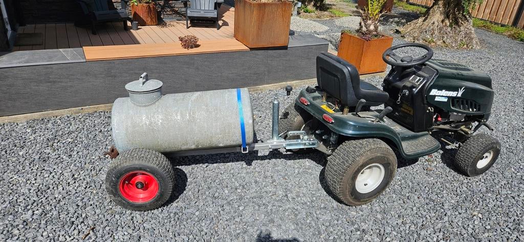 Watertank voor zitmaaier - RVS frame, verzinkt staal, Ophalen, Zo goed als nieuw