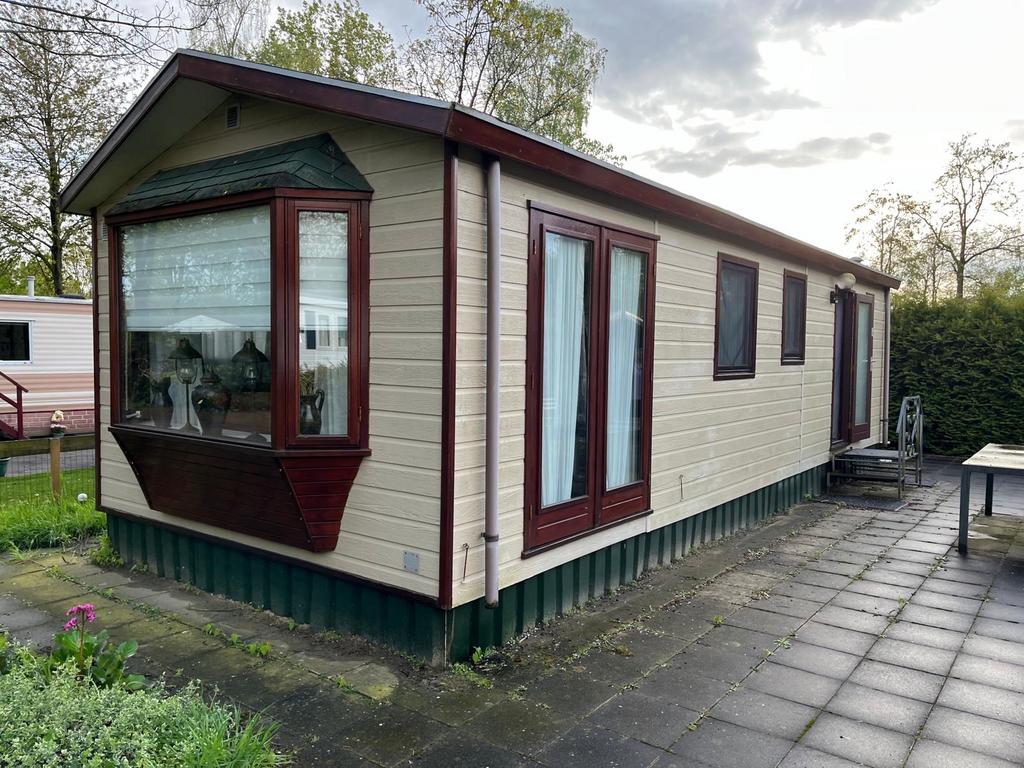 Te Koop Chalet, Tot en met 4
