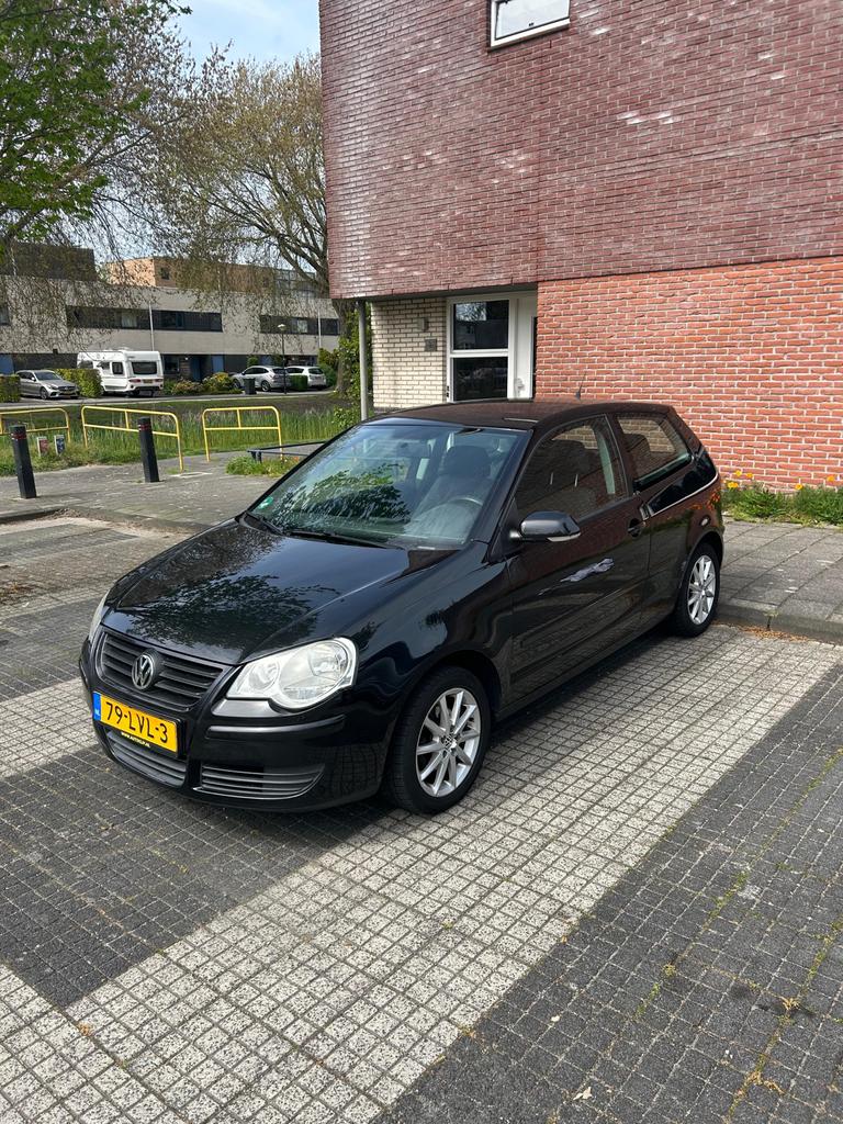 Volkswagen Polo 1.2 47KW 2006 Zwart, Voorwielaandrijving, 540 kg, 1198 cc, Zwart