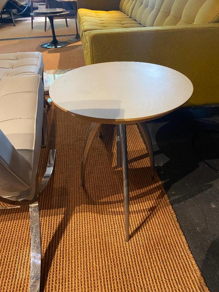 Philip Starck Vicieuse bijzettafel by Aleph, Huis en Inrichting, Tafels | Bijzettafels, Zo goed als nieuw, Rond, 45 tot 60 cm