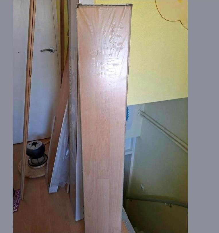 Nieuw pak Just Clic laminaat Beuken H2434, Nieuw, Ophalen of Verzenden, Minder dan 5 m², Hout