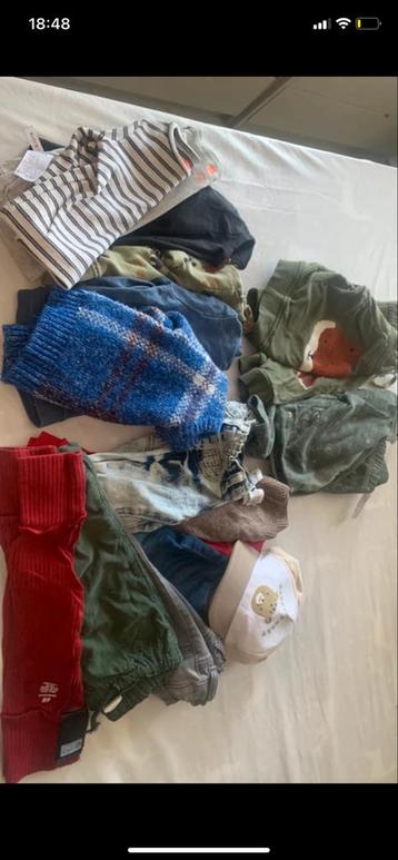 Klein Kledingpakketje Baby Jongens Maat 62-68 beschikbaar voor biedingen