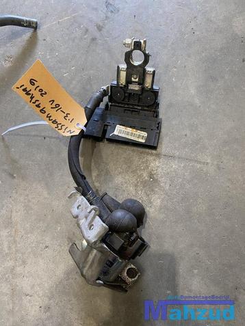 NISSAN QASHQAI Accupool accu klem start relais 25116BB50A beschikbaar voor biedingen