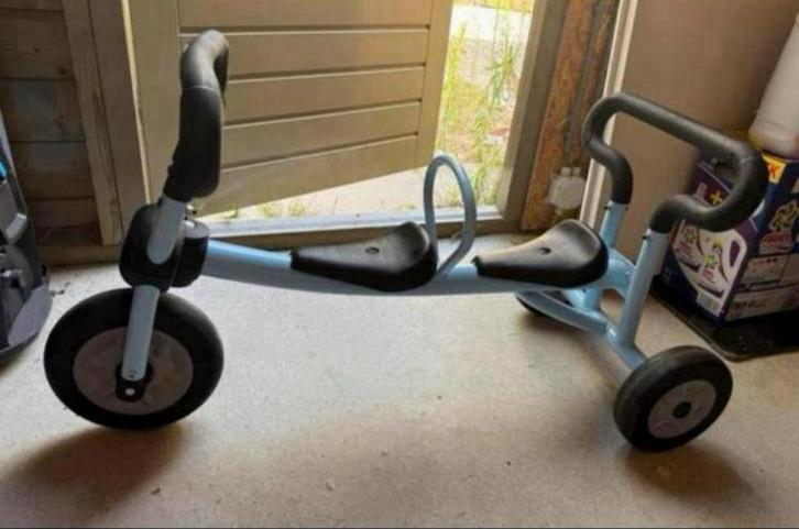 Italtrike duo fiets blauw, Kinderen en Baby's, Speelgoed | Buiten | Skelters, Zo goed als nieuw, Overige merken, Ophalen