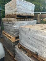 Partij klinkers te koop t.e.a.b., Ophalen, Zo goed als nieuw, Beton, Klinkers