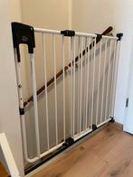 Fenss traphekje wit A3 Bijna NIEUW, Kinderen en Baby's, Traphekjes, Ophalen, Gebruikt, Metaal of IJzer, 115 cm of meer