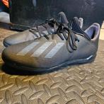 Adidas kunstgras schoenen, Maat XS of kleiner, Ophalen of Verzenden, Zo goed als nieuw, Schoenen