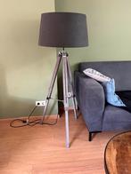 houten driepoot vloerlamp, Ophalen, Zo goed als nieuw, Hout, 150 tot 200 cm