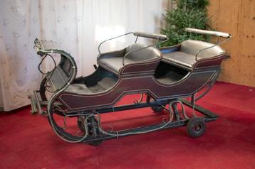 Arrenslede 4 personen te koop incl. onderstel met wielen beschikbaar voor biedingen