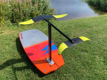 Windsurf sale - foil, slalom/speedboard beschikbaar voor biedingen