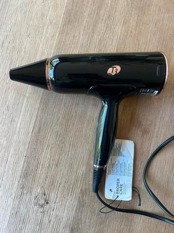 Fohn, T3 Cura Luxe  beschikbaar voor biedingen