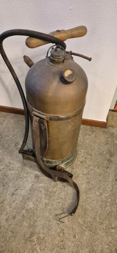 Antieke koperen gifspuit, Antiek en Kunst, Antiek | Koper en Brons, Ophalen