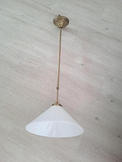 Koperen hanglamp met porseleinen kap, Huis en Inrichting, Lampen | Hanglampen, Gebruikt, 75 cm of meer, Glas, Ophalen of Verzenden