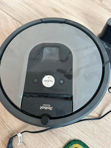 Roomba 960 Robotstofzuiger beschikbaar voor biedingen
