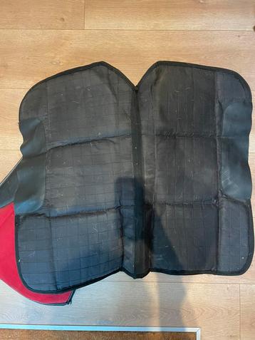 2 x westernpad beschikbaar voor biedingen