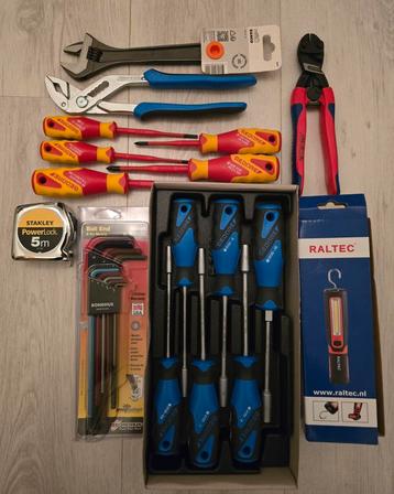 Set nieuw gereedschap in Makita Mbox beschikbaar voor biedingen