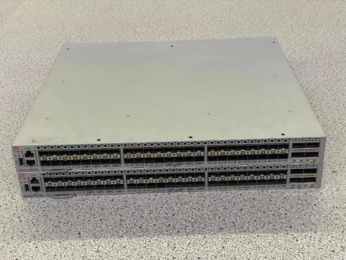 2 XBR-VDX6740-24-R – High-Performance 24-poorts netwerk ..., Computers en Software, Netwerk switches, Zo goed als nieuw, Ophalen