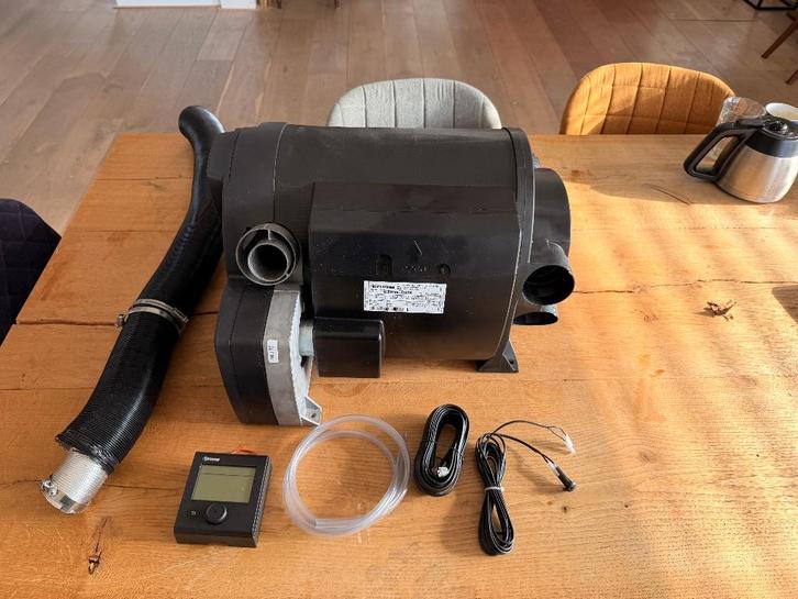 Truma kachel/boiler COMBI 6, Caravans en Kamperen, Camper-accessoires, Zo goed als nieuw, Ophalen