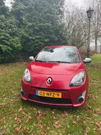 Renault Twingo 1.2 16V 2010 Rood, Auto's, 839 kg, 4 cilinders, 4 stoelen, Origineel Nederlands