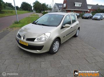 Renault Clio 1.4-16V Expression in perfecte staat nieuwe apk beschikbaar voor biedingen