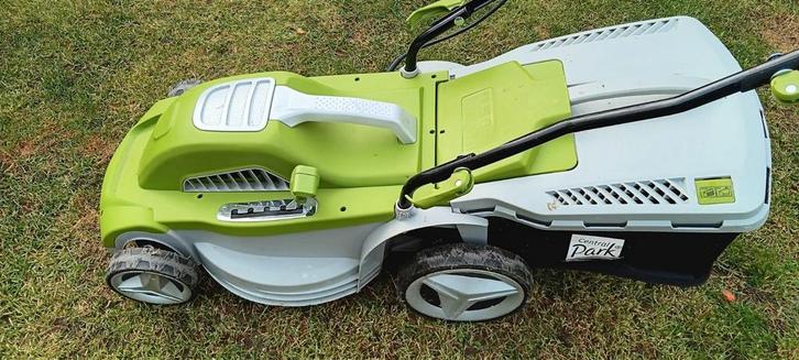 zeer mooie park elec grasmaaier, Tuin en Terras, Grasmaaiers, Zo goed als nieuw, Ophalen