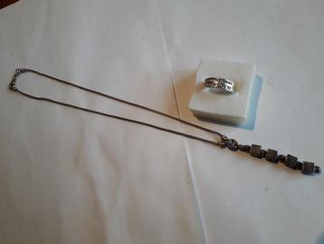 STERLING ZILVER COLLIER met HANGER en RING  I.Z.G.ST  beschikbaar voor biedingen