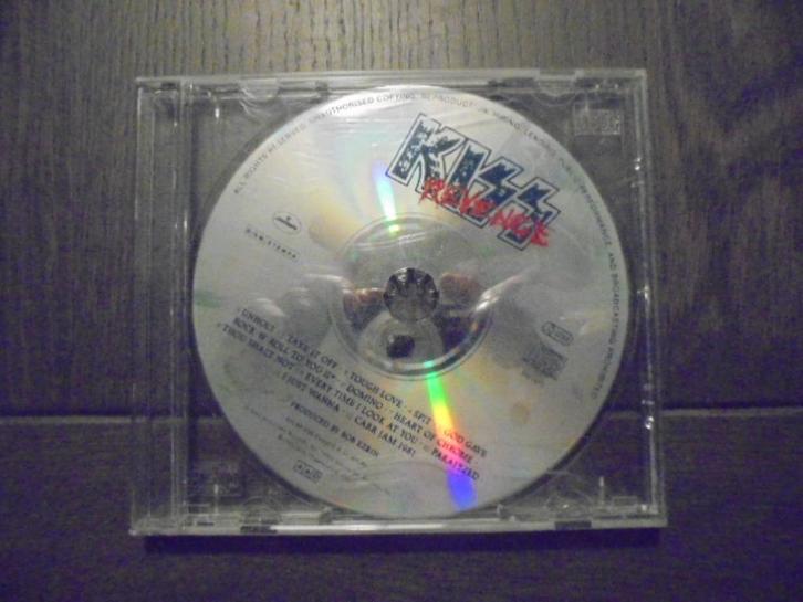 KISS, Revenge (ALLEEN CD), Cd's en Dvd's, Cd's | Hardrock en Metal, Zo goed als nieuw, Ophalen of Verzenden