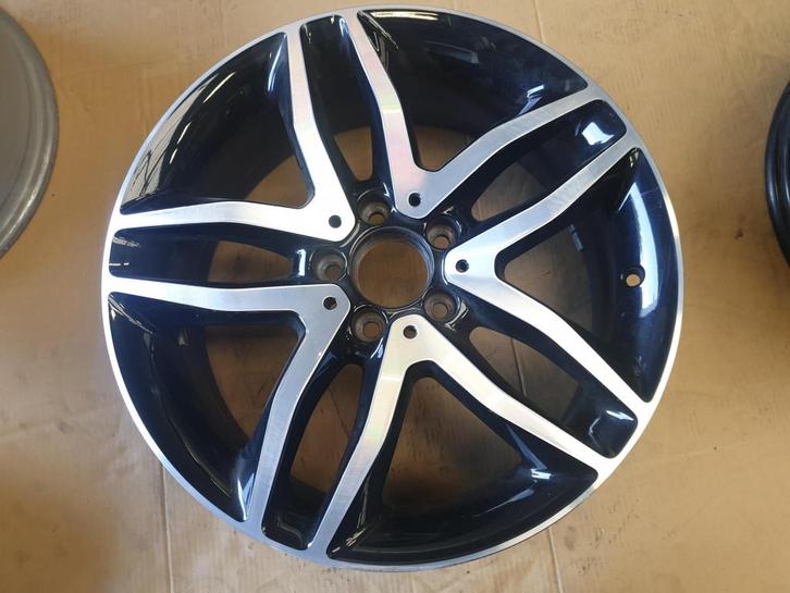 Originele 18" velg Mercedes W156 GLA A1564010100 5x112 [16], Auto-onderdelen, Overige Auto-onderdelen, Mercedes-Benz, Gebruikt