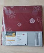 NIEUW , groot rood kersttafelkleed 280x150., Diversen, Kerst, Ophalen of Verzenden, Nieuw