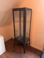 IKEA Fabrikör vitrinekast - donkergrijs, Huis en Inrichting, Ophalen, Minder dan 50 cm, Gebruikt, Glas