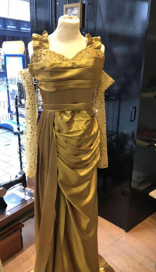 Goude avondjurk 2 in 1 stijl!!, Kleding | Dames, Gelegenheidskleding, Zo goed als nieuw, Galajurk, Maat 38/40 (M), Beige, Ophalen of Verzenden