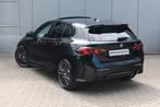 BMW 1 Serie 120 M Sport Automaat / Panoramadak / Sportstoele, Auto's, BMW, Gebruikt, 156 pk, Zwart, Origineel Nederlands