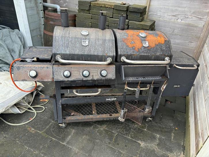Teab. Gebruikte bbq, Tuin en Terras, Houtskoolbarbecues, Zo goed als nieuw, Ophalen of Verzenden