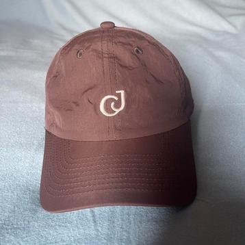 Catwalk Junkie AC STELLA CAP NIEUW! Pet Bruin beschikbaar voor biedingen