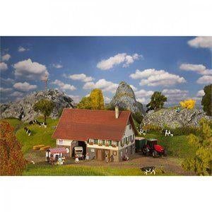 Faller 190049 - Zwitserse biologische boerderij schaal 1:87, Hobby en Vrije tijd, Modeltreinen | H0, Overige merken, Gelijkstroom of Wisselstroom
