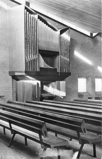 (301-264-025) Alphen aan den Rijn Kerk beschikbaar voor biedingen
