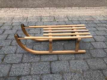 Slee beschikbaar voor biedingen