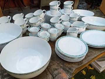 Arzberg servies Albert Heijn nooit gebruikt.  beschikbaar voor biedingen