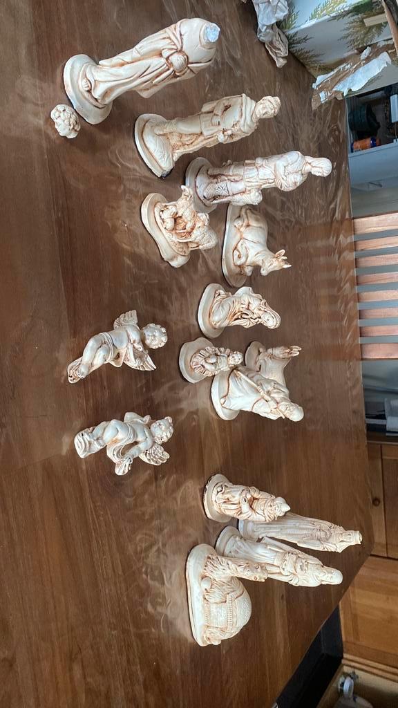 Kerstgroep gips VINTAGE handgemaakt 45 jaar oud, Diversen, Kerst, Zo goed als nieuw, Ophalen of Verzenden