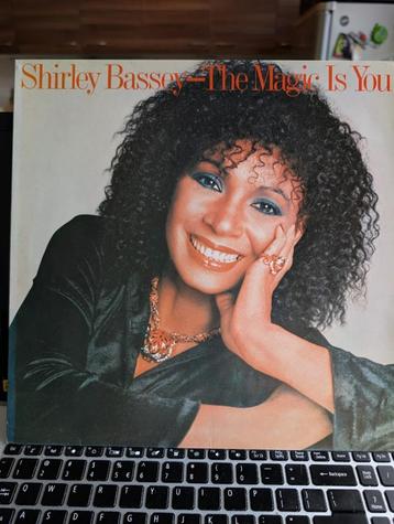 Shirley Bassey - The Magic is You beschikbaar voor biedingen