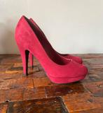 Bordeaux rode pumps maat 37 new look, Kleding | Dames, Schoenen, New Look, Ophalen of Verzenden, Zo goed als nieuw, Schoenen met hoge hakken