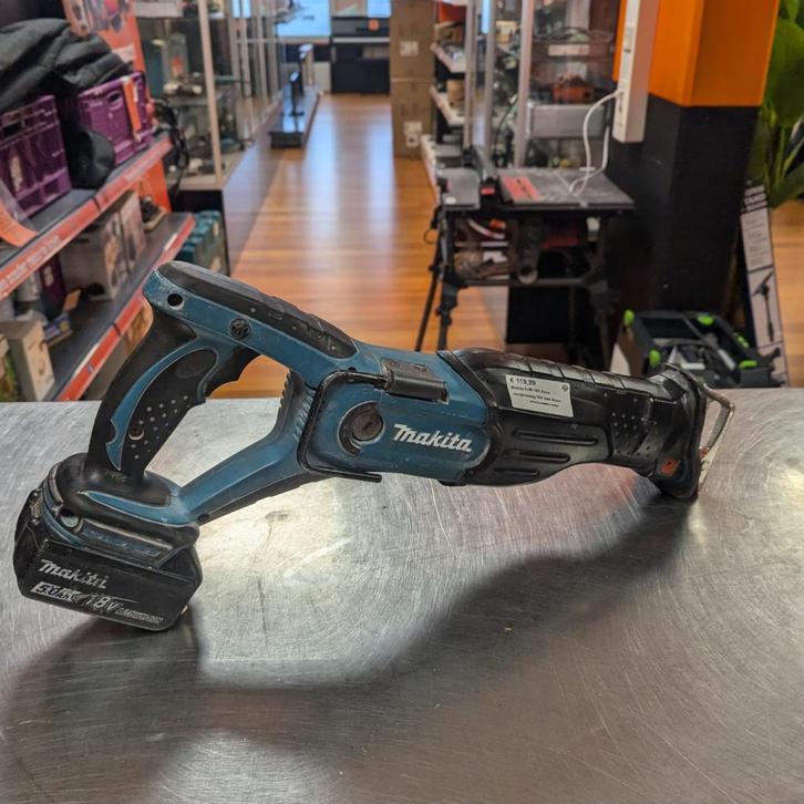Makita DJR 181 Accu reciprozaag 18V met Accu, Doe-het-zelf en Verbouw, Gereedschap | Zaagmachines, Zo goed als nieuw