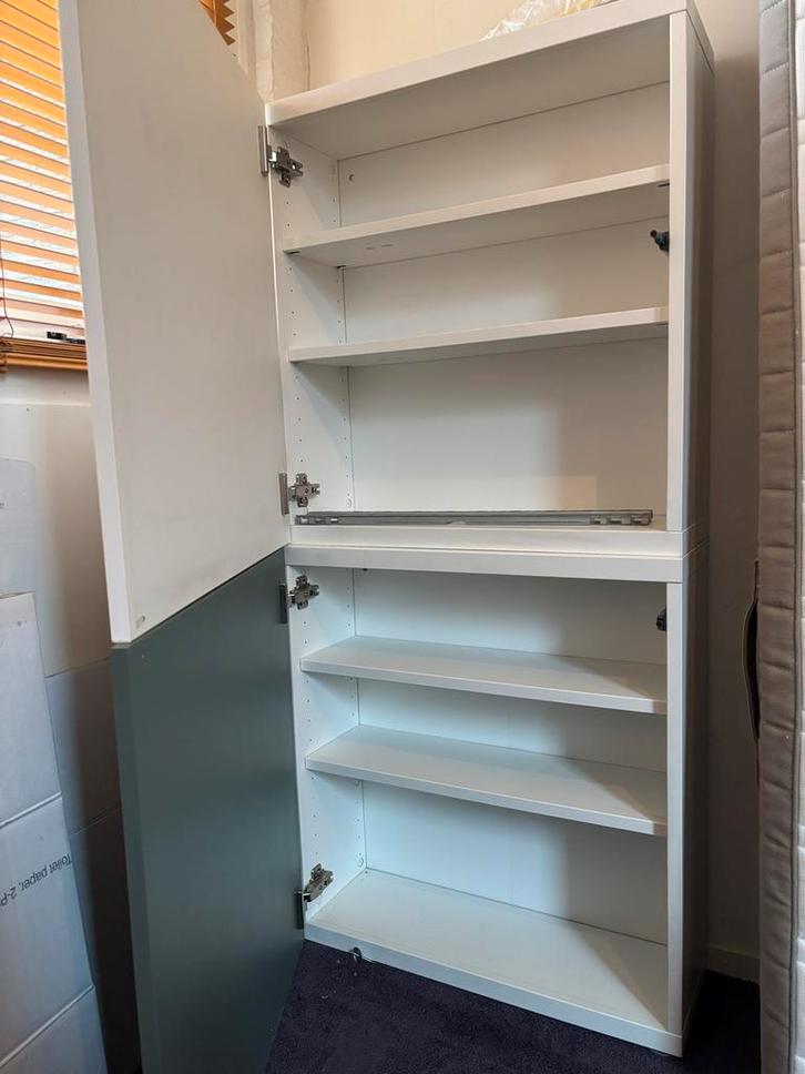 Ikea Besta kast - nette staat, Huis en Inrichting, Kasten | Kledingkasten, Zo goed als nieuw, 100 tot 150 cm, 50 tot 100 cm, 25 tot 50 cm