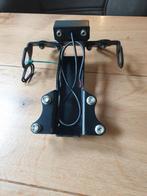 Te koop sportieve kentekenplaathouder, Ophalen, Gebruikt