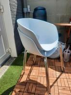 4 moderne witte eetkamerstoelen, Huis en Inrichting, Ophalen, Kunststof, Wit, Zo goed als nieuw