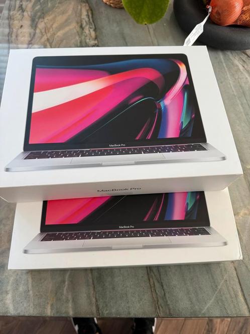 2x Apple MacBook Pro Apple M1 Laptop(13.3) 8 GB 512 GB SSD, Computers en Software, Apple Macbooks, Zo goed als nieuw, 13 inch