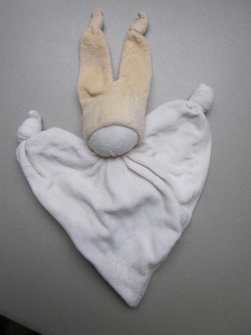 Keptin-Jr roomwit driehoekig knuffeldoekje gele puntmuts beschikbaar voor biedingen