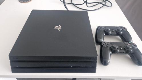 PS4 Pro 1TB + 2 Controllers + Games, Spelcomputers en Games, Spelcomputers | Sony PlayStation 4, Gebruikt, Pro, 1 TB, Met 2 controllers